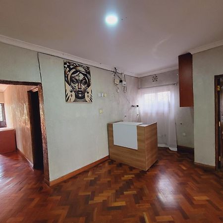 Отель Plant House Ruiru Экстерьер фото