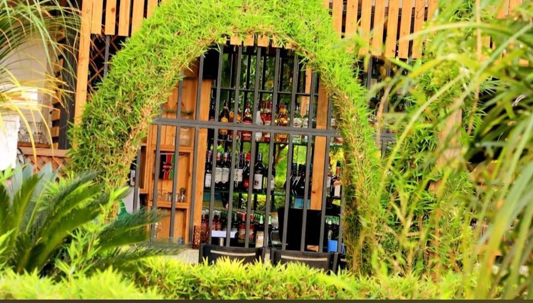 Отель Plant House Ruiru Экстерьер фото