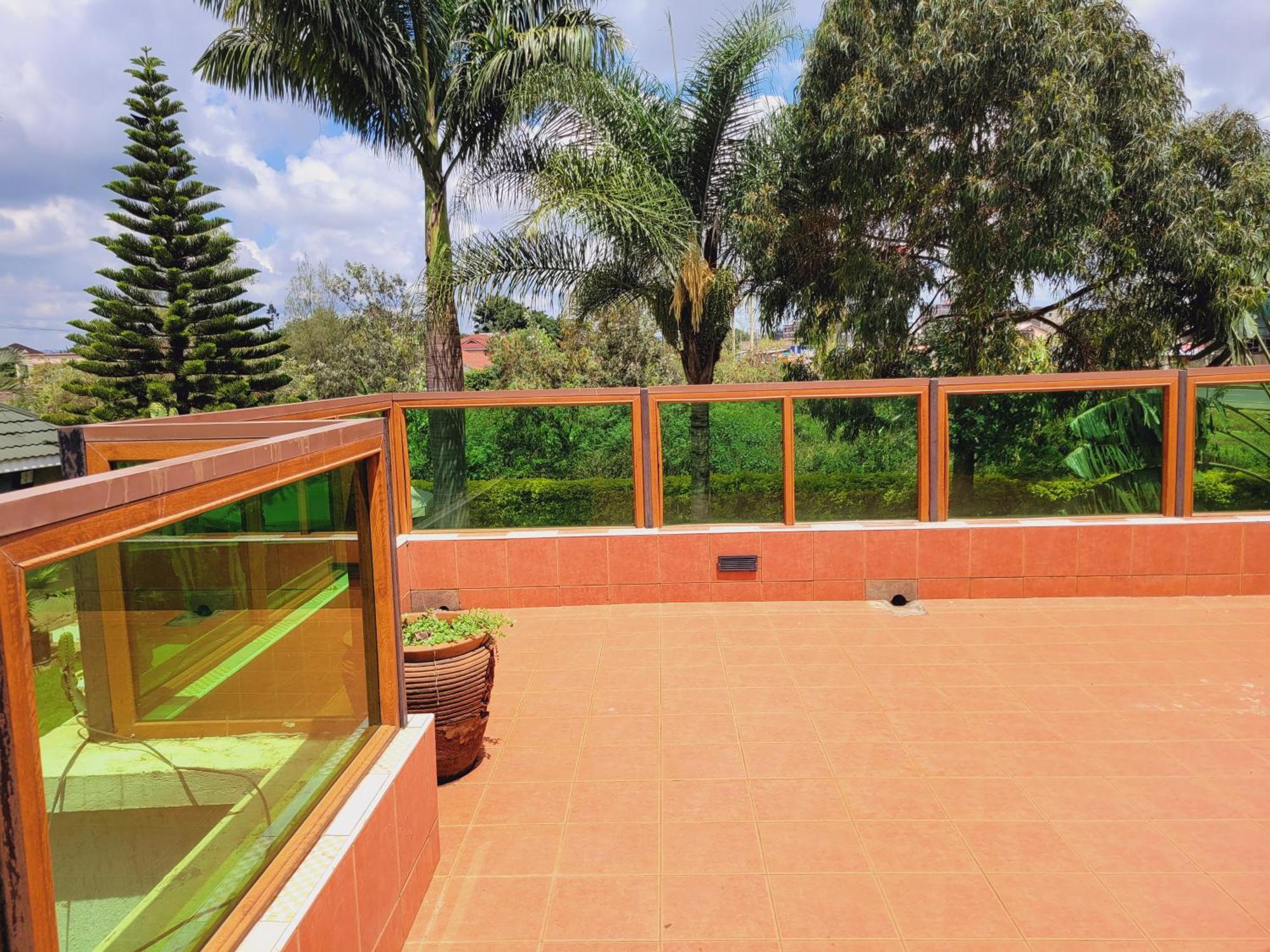 Отель Plant House Ruiru Экстерьер фото